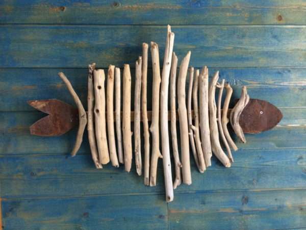 Driftwood fish, the Poussada